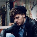 Aiden Grimshaw - Giving It Up
