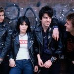 Joan Jett and the Blackhearts - Androgynous