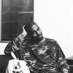 Kanye West feat. Mr. Hudson - Paranoid