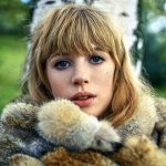 Marianne Faithfull - Down From Dover